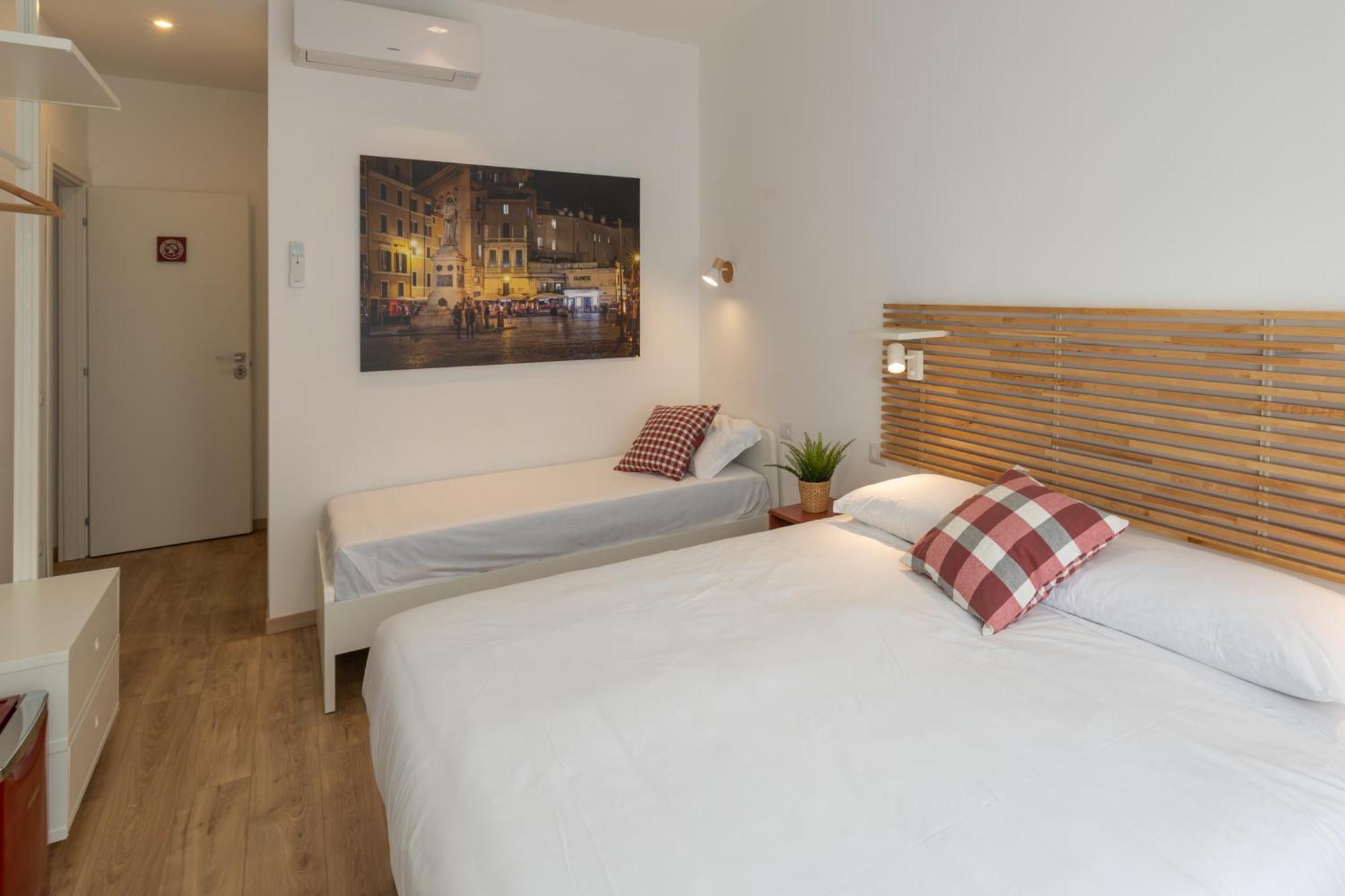 433 Rooms Roma Rome Exterior photo